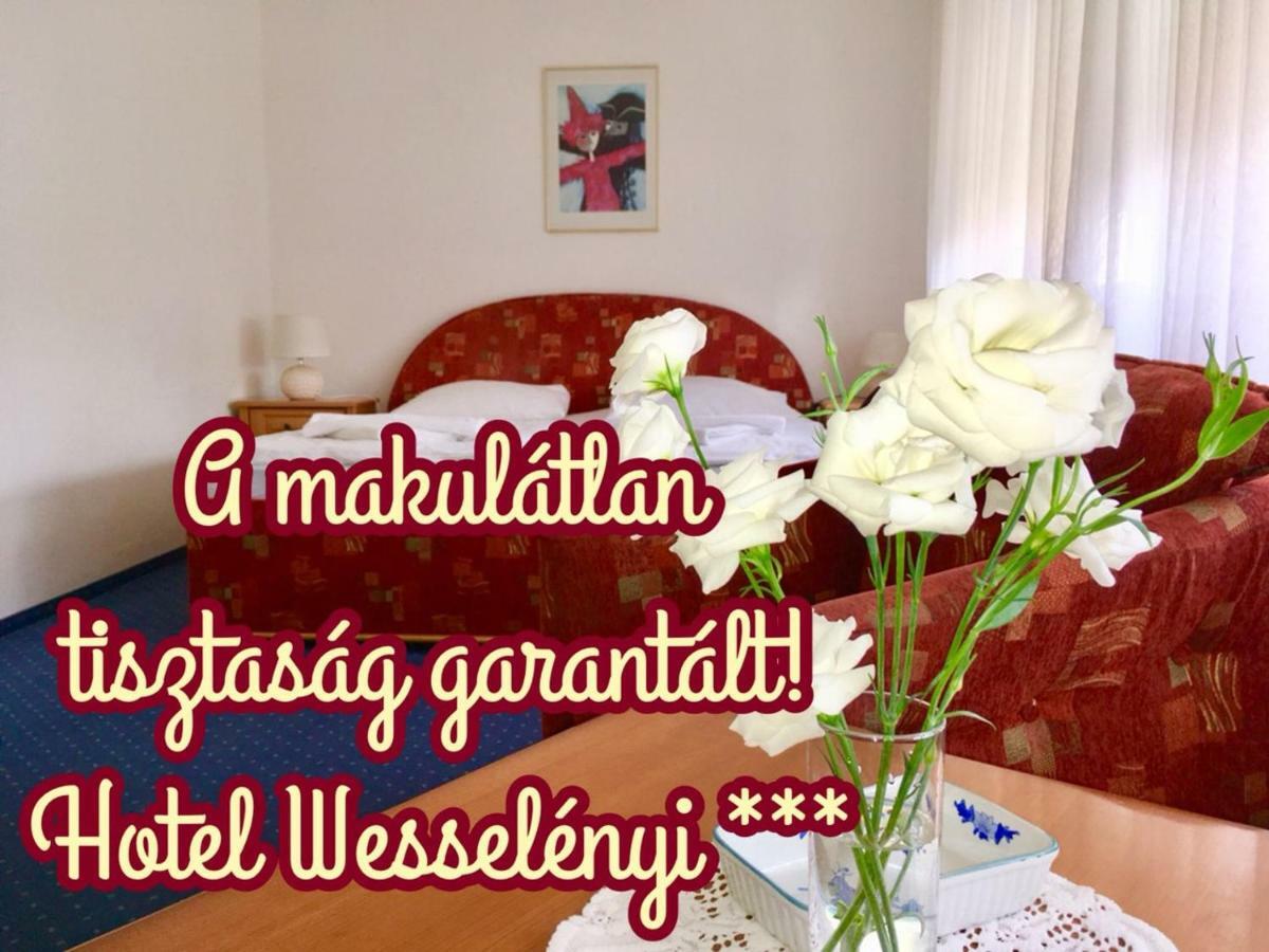 Hotel Wesselenyi Gyor Luaran gambar